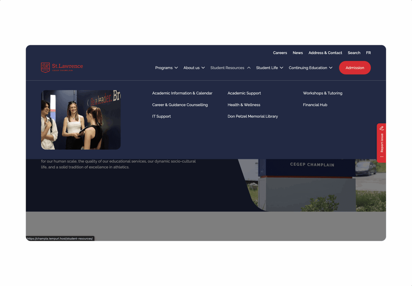 Capture d'écran de la page d'accueil du site web du St. Lawrence College montrant des menus de navigation, une photo de trois personnes en train de parler, et des sections pour les informations académiques, les services de soutien, et un bouton rouge "Admission".